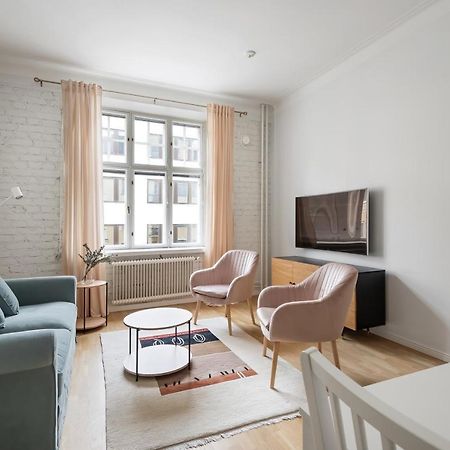 Wehost Fabulous 2Br In Prestigious Punavuori @Iso Roobertinkatu 26 Helsinki Buitenkant foto